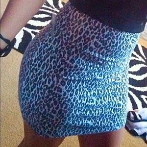 Cheetah bodycon skirt